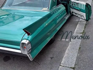 Cadillac De Ville