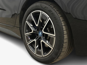 BMW i4 M50