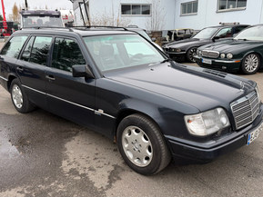 Mercedes-Benz E 320