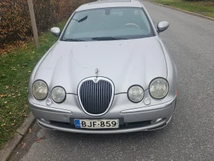 Jaguar S-Type