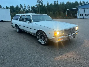 Pontiac Safari