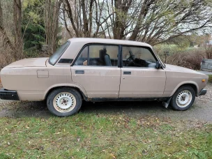 Lada 2107