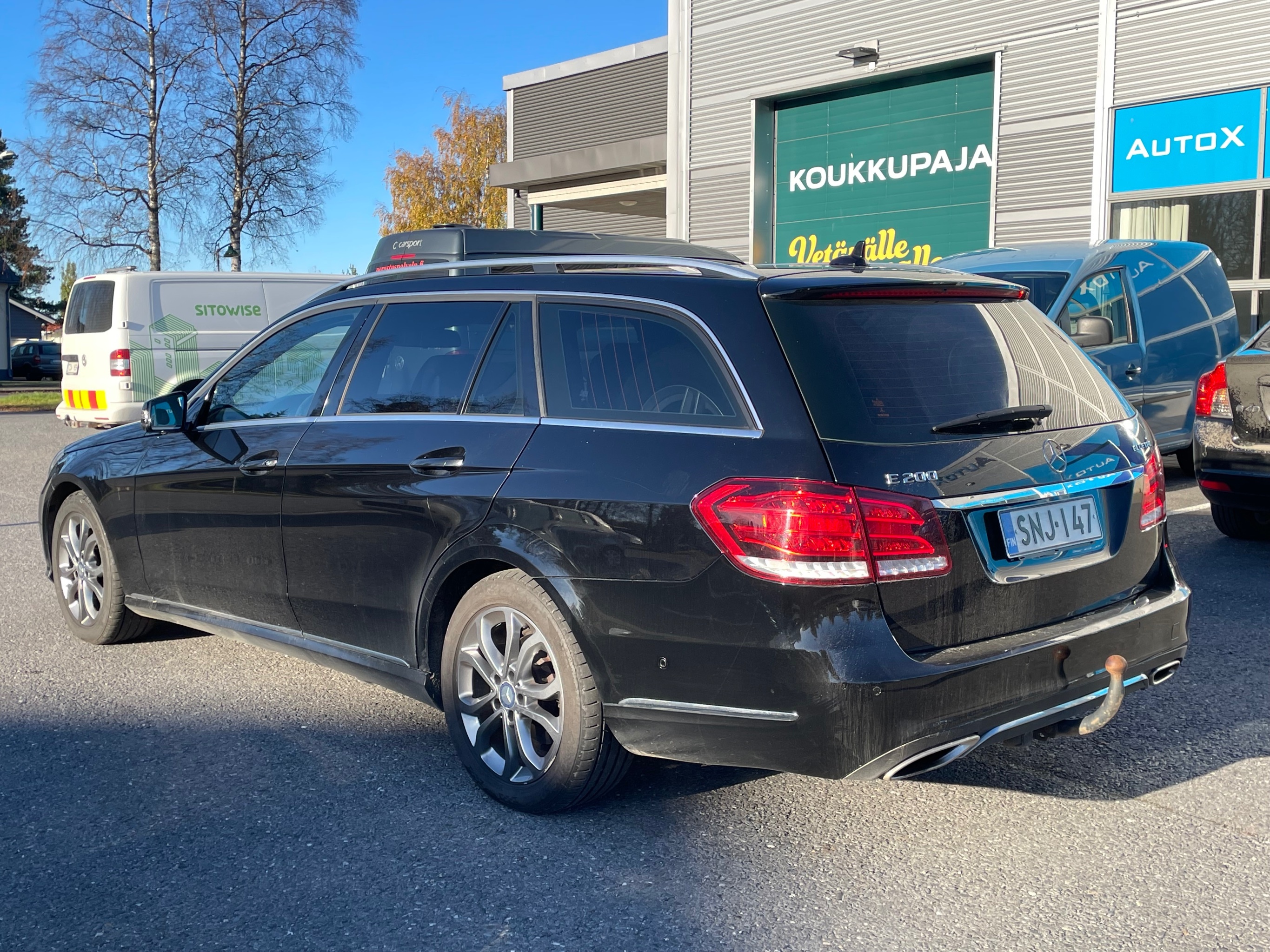 Mercedes-Benz E 200 BlueTec T A Business 2016, bild 2/15