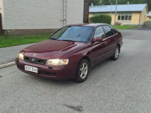 Toyota Carina E