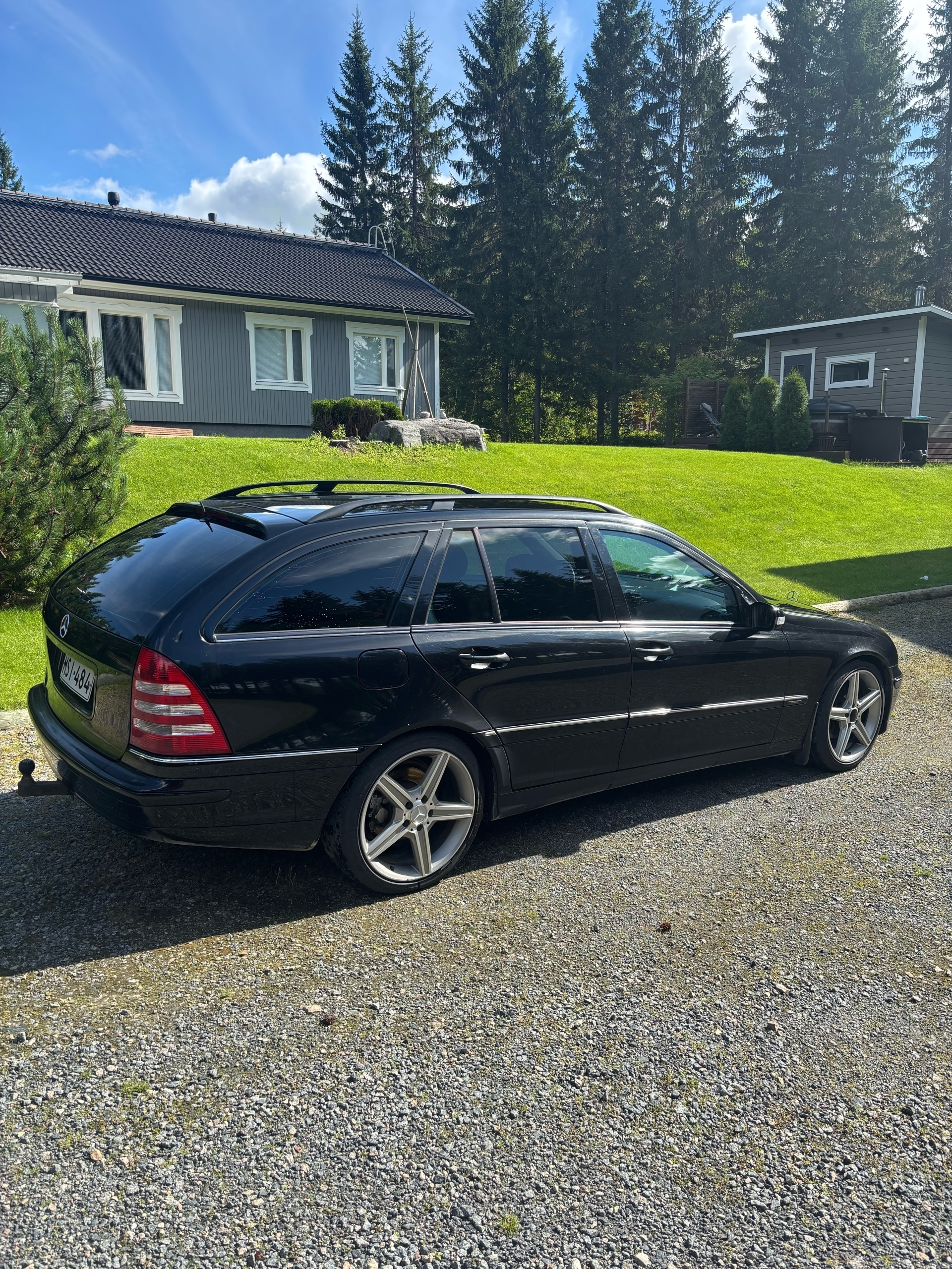 Mercedes-Benz C 2006, kuva 3/7