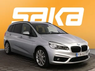 BMW 220