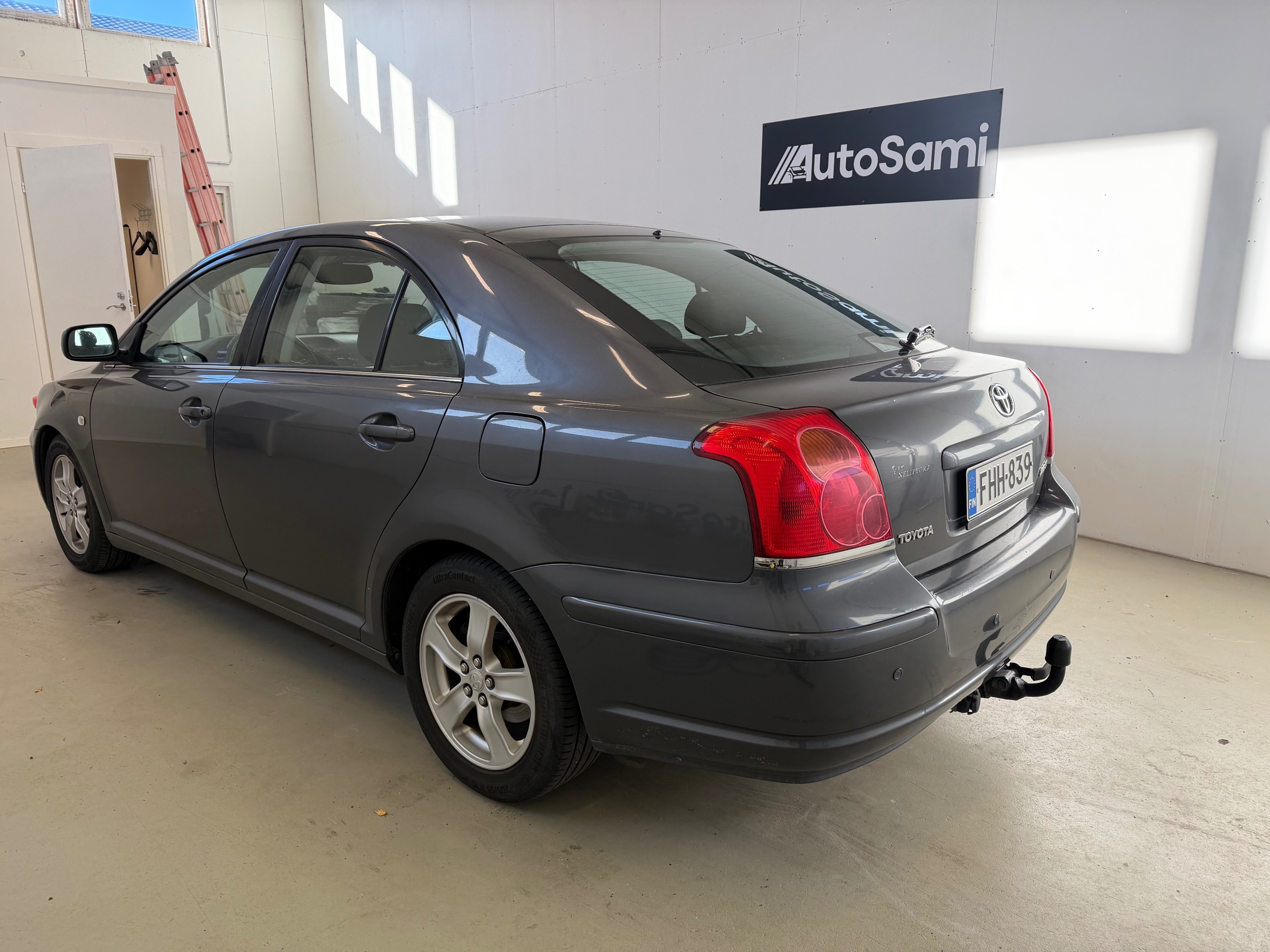 Toyota Avensis 2006, kuva 2/10