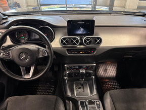 Mercedes-Benz X