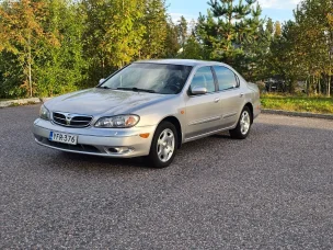 Nissan Maxima