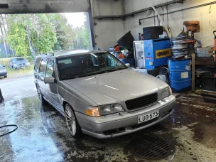 Volvo 850