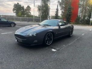 Jaguar XK8