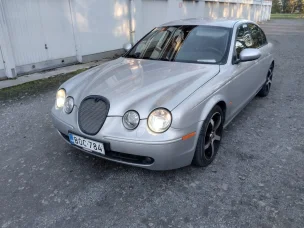 Jaguar S-Type