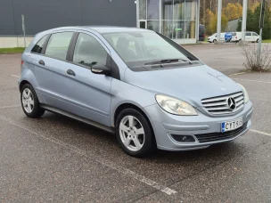 Mercedes-Benz B