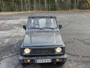 Suzuki Samurai