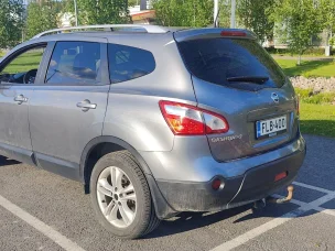 Nissan Qashqai+2