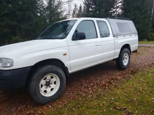 Mazda B2500