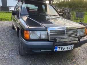Mercedes-Benz 190