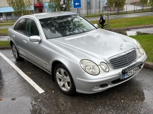 Mercedes-Benz 270