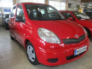 Toyota Yaris Verso