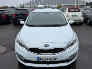 Kia ProCeed