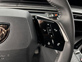 Peugeot e-3008