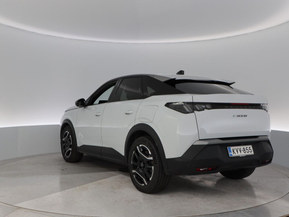 Peugeot e-3008