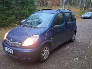 Toyota Yaris Verso