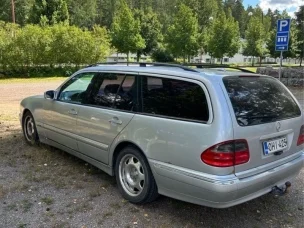 Mercedes-Benz 240