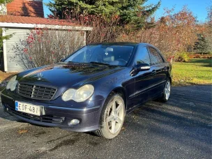 Mercedes-Benz C 230