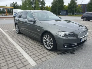 BMW 528
