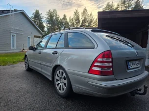 Mercedes-Benz C
