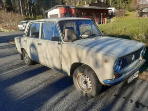 Lada 1200
