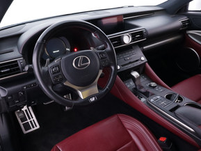 Lexus RC