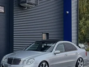 Mercedes-Benz 270