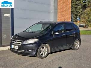 Honda FR-V