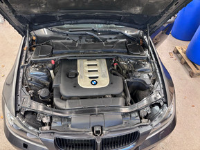 BMW 325