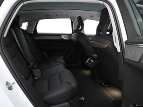 Volvo ES90