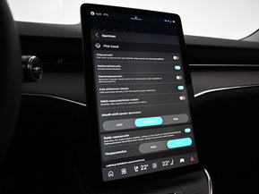 Volvo ES90