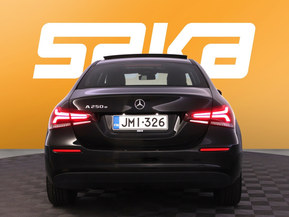Mercedes-Benz A