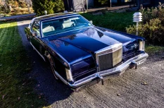 Lincoln Continental