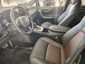 Toyota RAV4 Plug-In