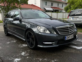 Mercedes-Benz E