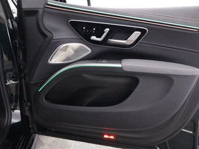 Mercedes-Benz EQS SUV