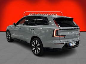 Volvo EX90