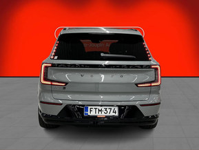 Volvo EX90