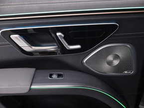 Mercedes-Benz EQS SUV