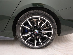 BMW i4 M50