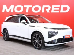 XPENG G9