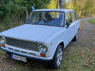 Lada 1200