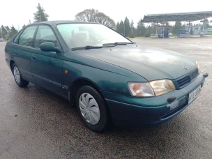 Toyota Carina E